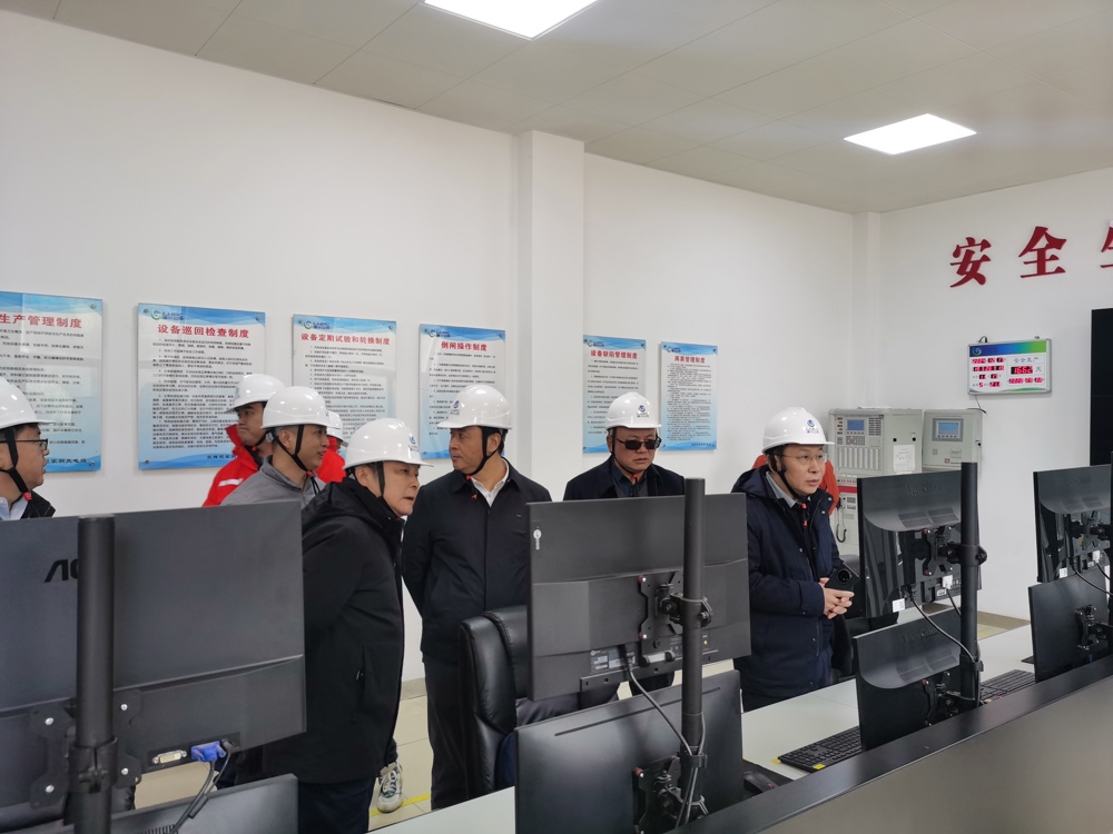 e70f8a34383e4af587e2dceb3524e9b2