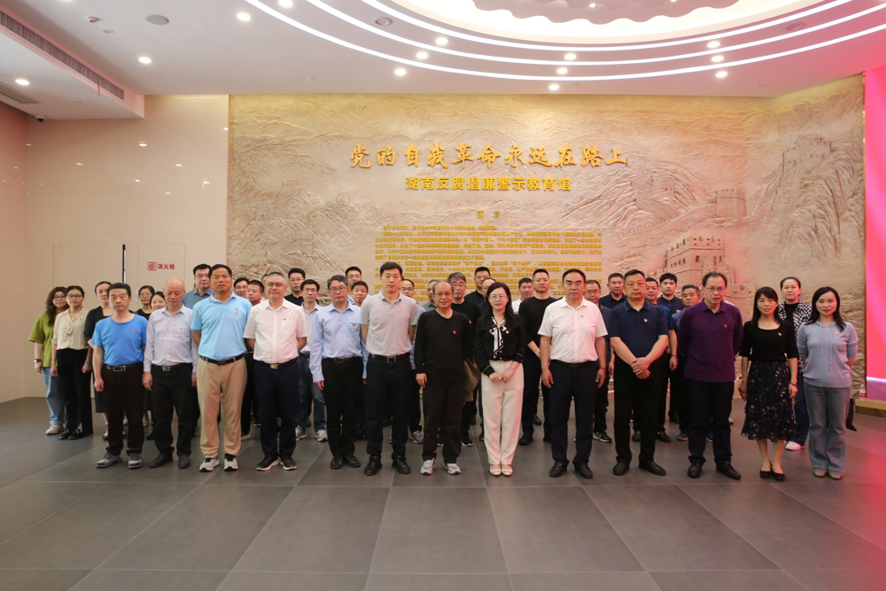 618a6b60689047909509f3c733a9c8b4