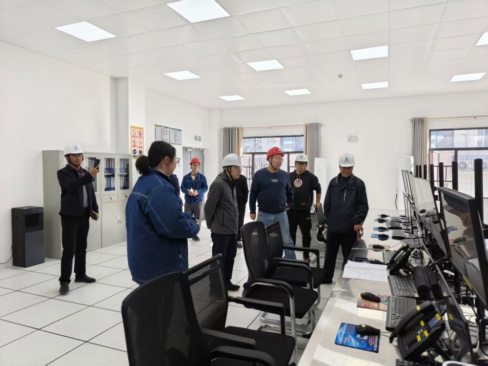 3f92e367a97d49b0ba93143a76133a24